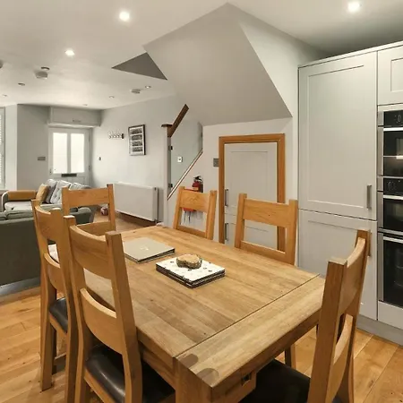 3 Bed In Oc-lr152 * Ambleside